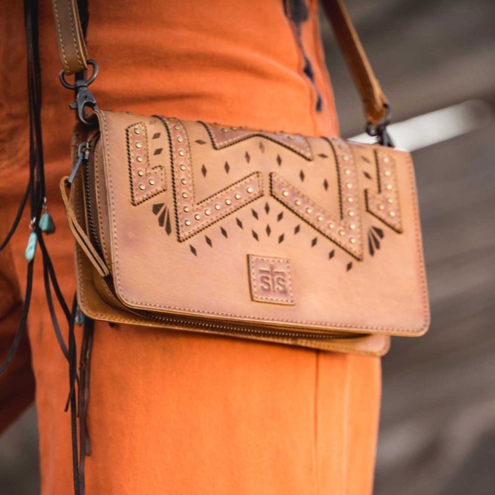 NWT - Wayfarer Evie Organizer by STS